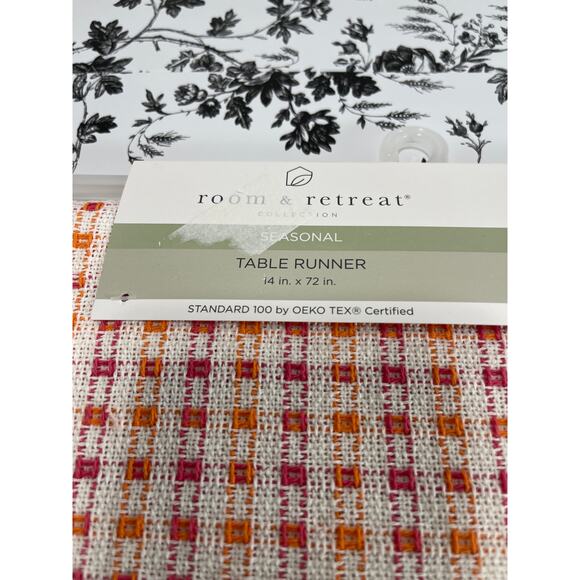 Room and Retreat NWT Table Runner 100% Cotton 14in x 72in Knit Plaid Classic - Picture 3 of 6